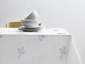 Södahl Duk 140 x 220 cm Charm White 100% spun polyester