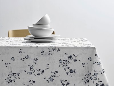 Zoom bild av Södahl Akrylduk med antiglid Cherry Blossom Grey