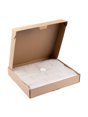 Zoom bild av Lenox pläd - Vinga Home