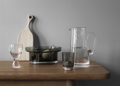 Zoom bild av LIMELIGHT TULIP VASE AMBER H 195MM - KOSTA BODA