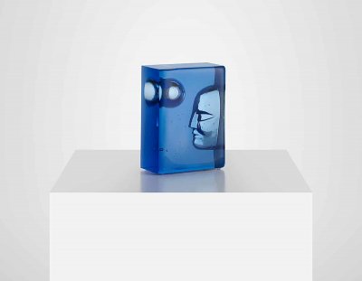 Zoom bild av BERTIL VALLIEN AZUR MOON ED 1000-18 - KOSTA BODA ARTIST COLLECTION