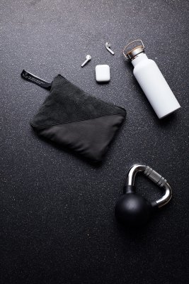 Zoom bild av GRS RPET active dry handduk liten - Vinga Home