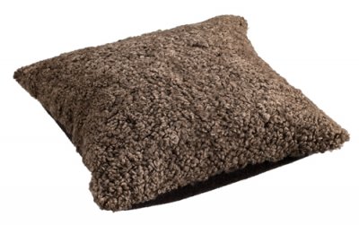 Zoom bild av SKANDILOCK - ACE, KUDDE I KORTHÅRIGT FÅRSKINN. 50X50 CM