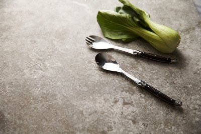 Zoom bild av Gigaro serveringsbestick - Vinga Home